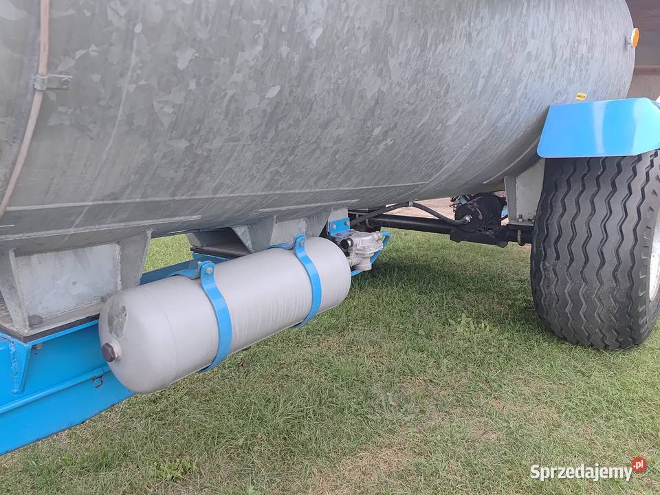 Beczkowóz Pomot Chojna 4000 l Nowy Beczka Wóz nieuszkodzony Grabów nad Prosną