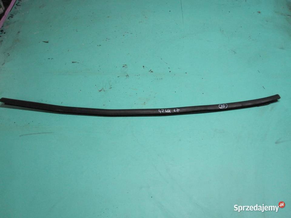 PEUGEOT 3008 I 12r listwa zgarniająca drzwi lewa