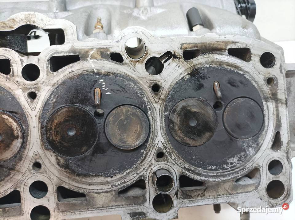 GŁOWICA KOMPLETNA 038103373R 19 TDI VW