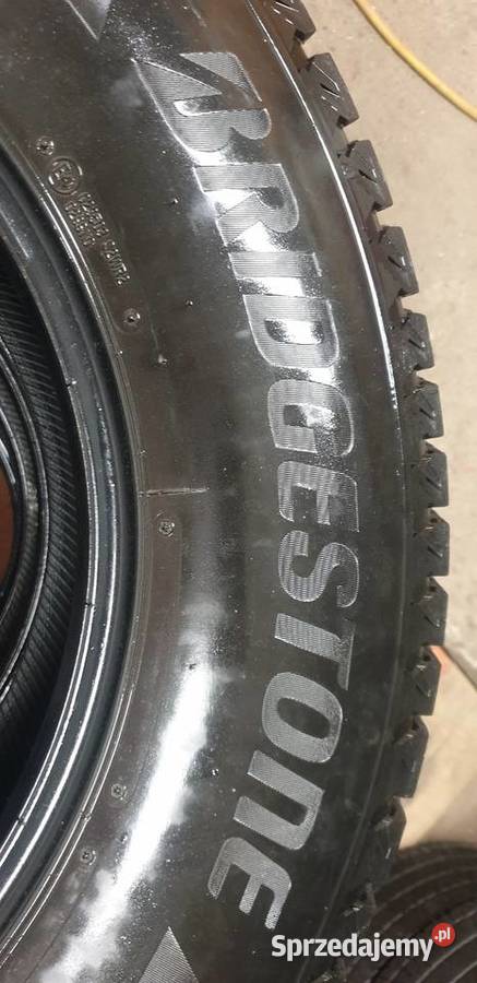 opony 26570R18 zimowe 4 Bridgestone Blizzak DMV3 Samochodowe Cięcina