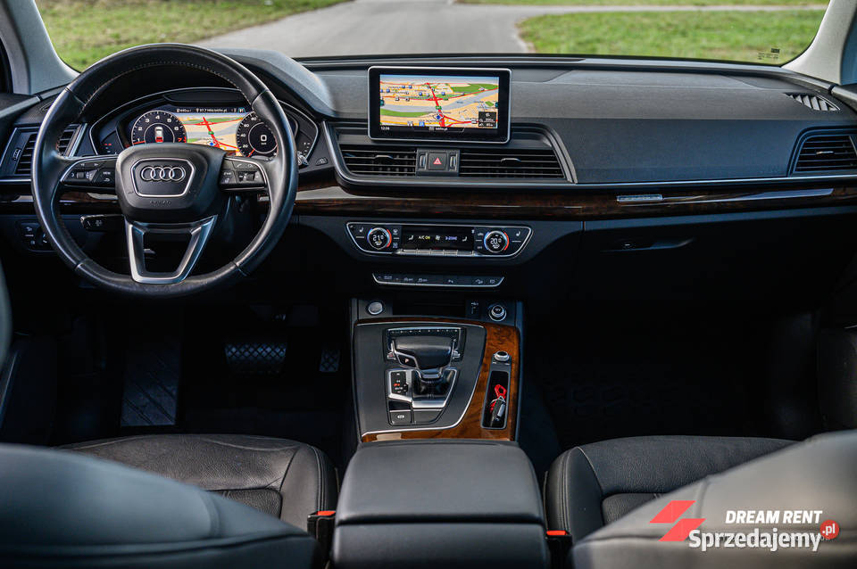 Wynajem Wypożyczalnia Samochodów SUV AUDI Q5 Warszawa auto wynajem