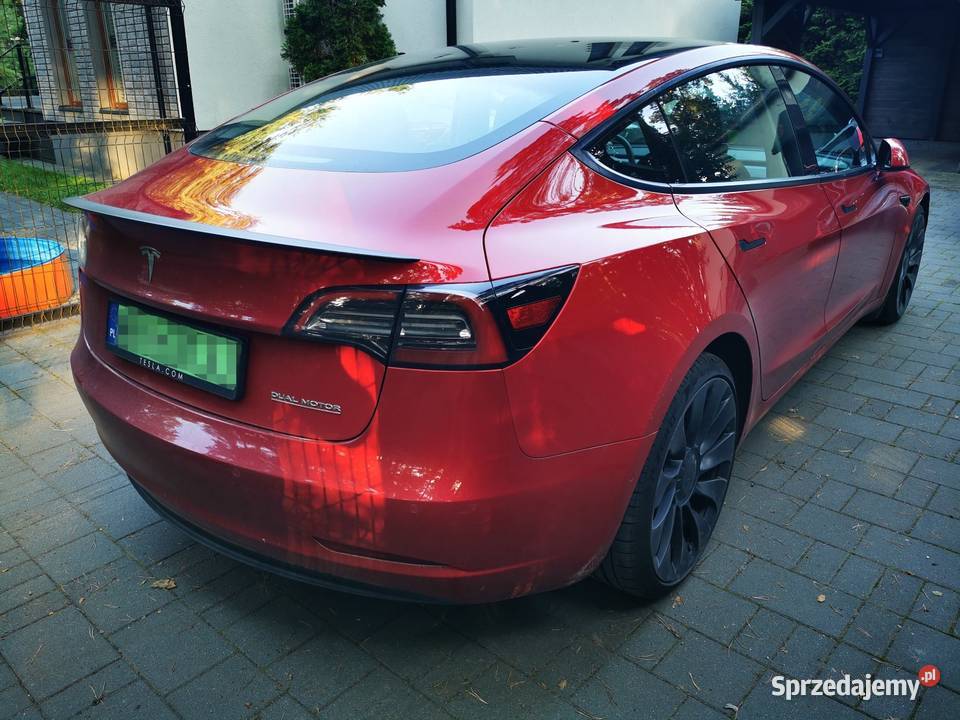 Tesla Model 3 Performance AWD 2021 Pionki