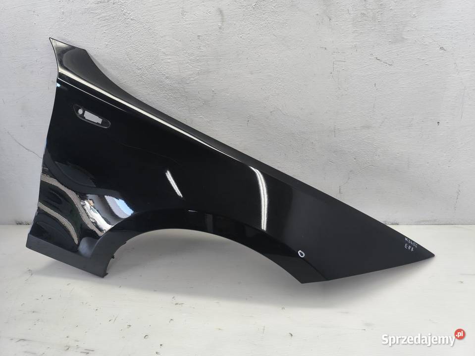 BLOTNIK PRAWY PRZÓD BMW 1 E87 E81 SCHWARZ 2