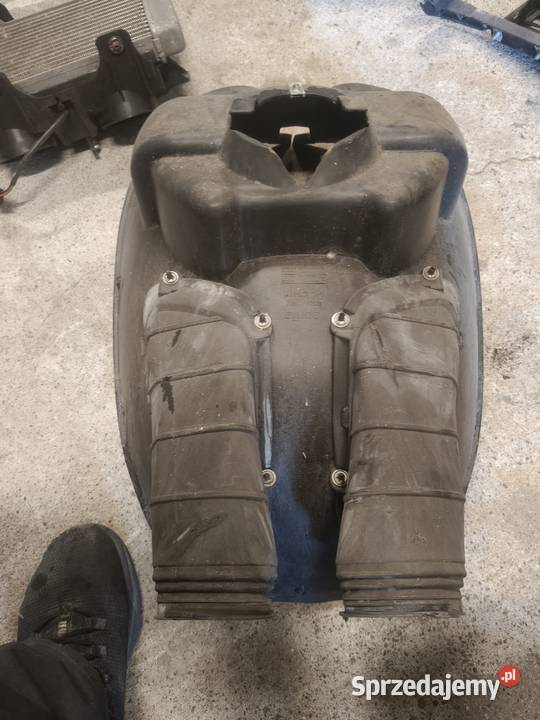 Obudowa wloty powietrza Aprilia Atlantic 125 Osłony chłodnicy Dębica