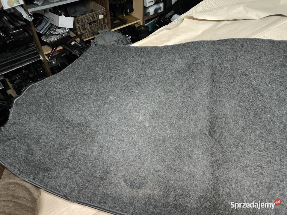 Mercedes 190 W201wykładzina tapicerka podłogi osobowe świętokrzyskie Skarżysko-Kamienna