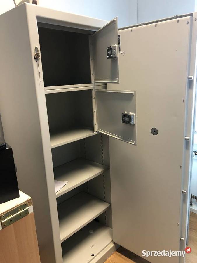 Sejf szafa na dokumenty niejawne broń i amunicję Biuro Pruszcz Gdański