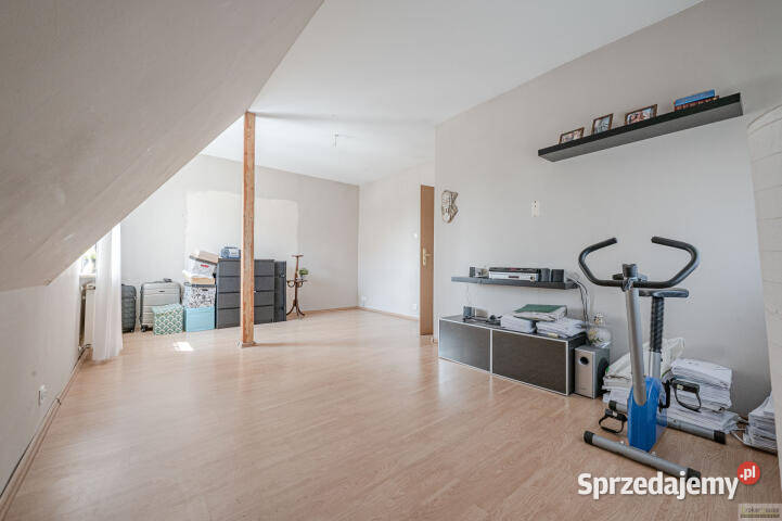 sprzedaży domu wolnostojącego 200m2 Opole
