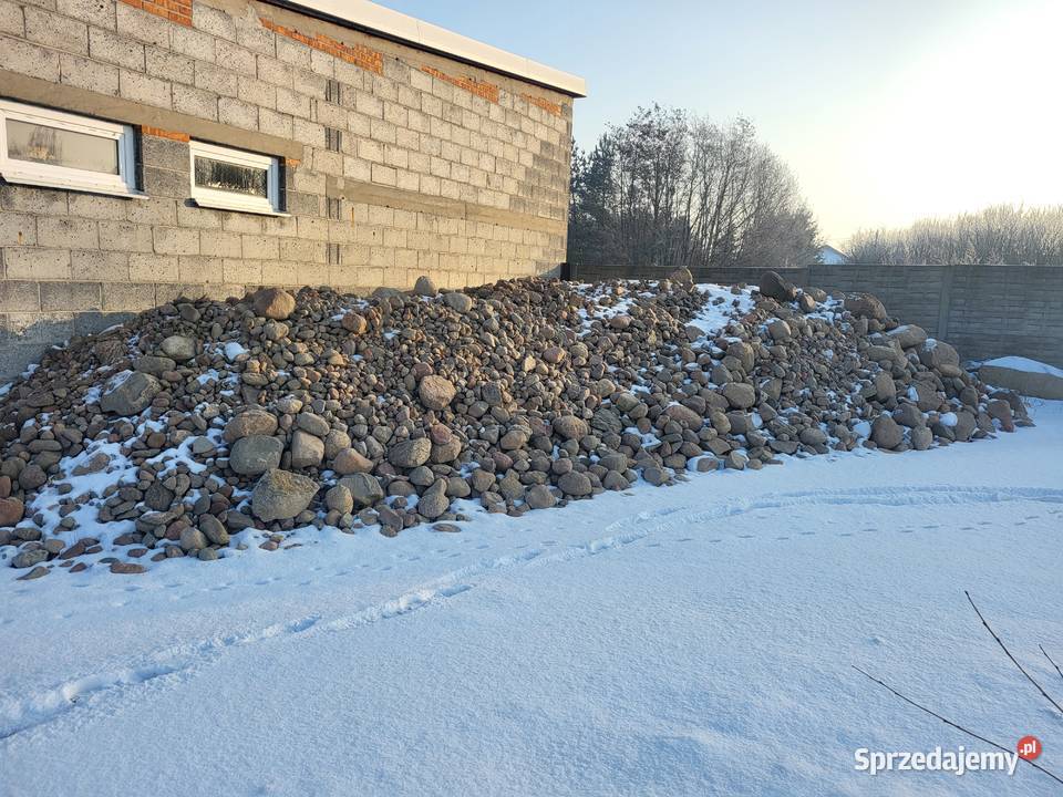 Kamienie polne Rokotów