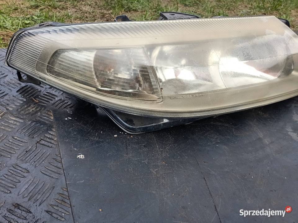 Lampa reflektor Xenon prawy prawa renault laguna lampy przednie Szczecin
