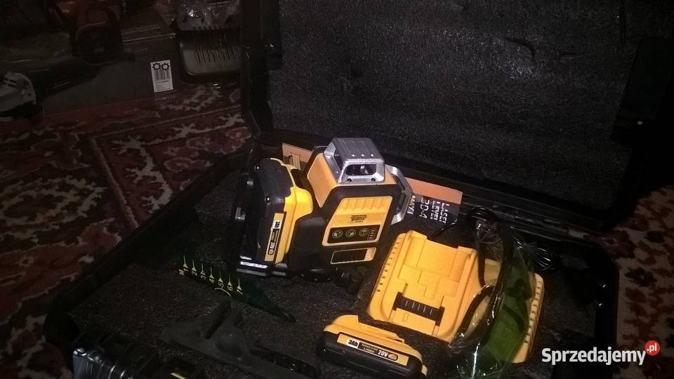 niwelator laser krzyżowy DEWAIT 12 linii 2 x aku Mińsk Mazowiecki