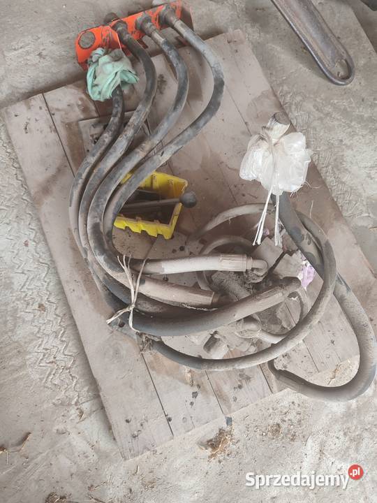 Rozdzielacz hydrauliczny ursus 4512 2sek Hydraulika Części i osprzęt rolniczy Komarów-Osada