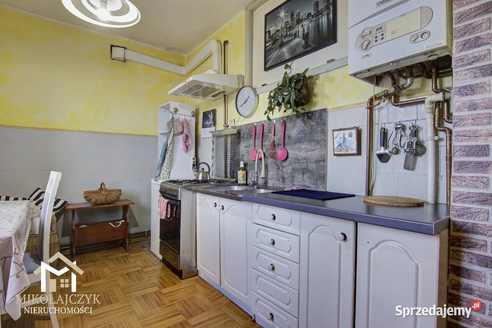 3 pokoje Warszawska II piętro 86 m2 kominek Sprzedaż Bartoszyce
