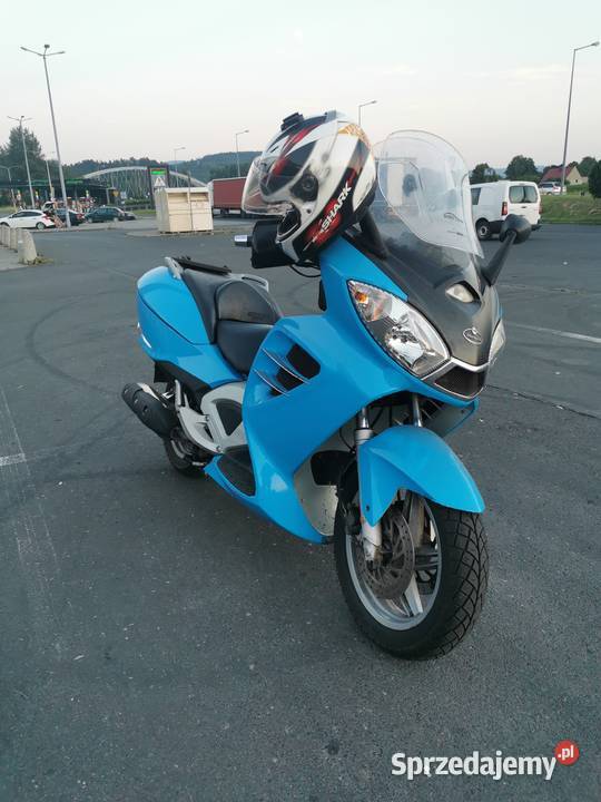 Skuter turystyczny Malaguti Spidermax GT 500