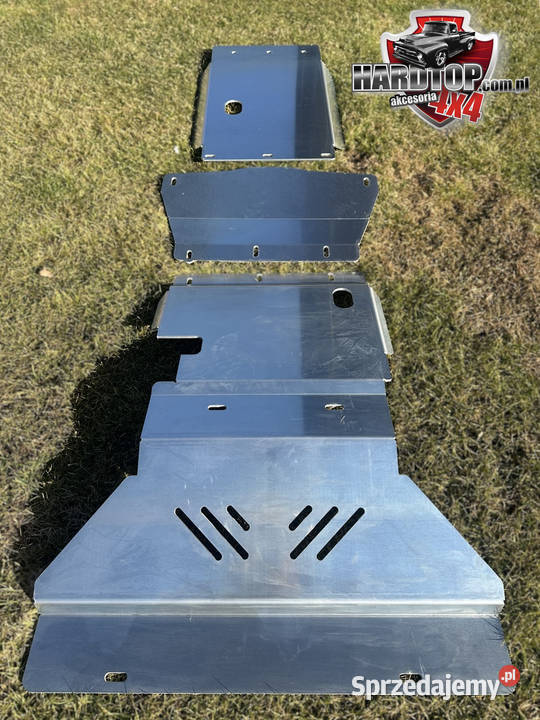 KOMPLET Aluminiowych Osłon Podwozia Mercedes warmińsko-mazurskie Pasłęk