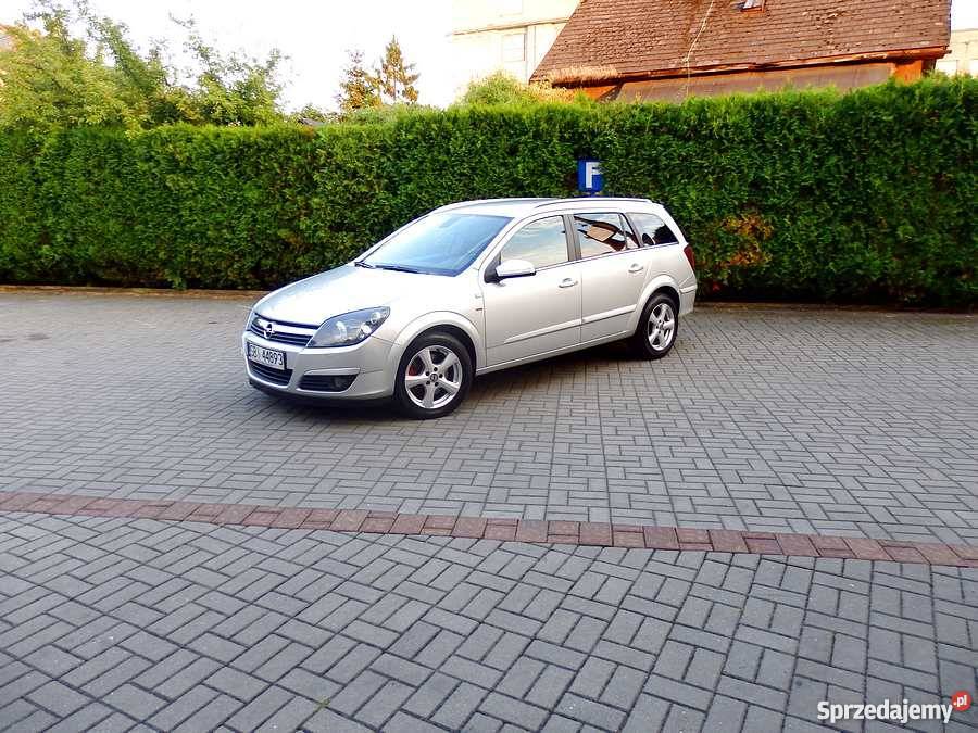Opel Astra H Cosmo Xenon Półskóra Kolor Rok produkcji 2005 Bielsko-Biała