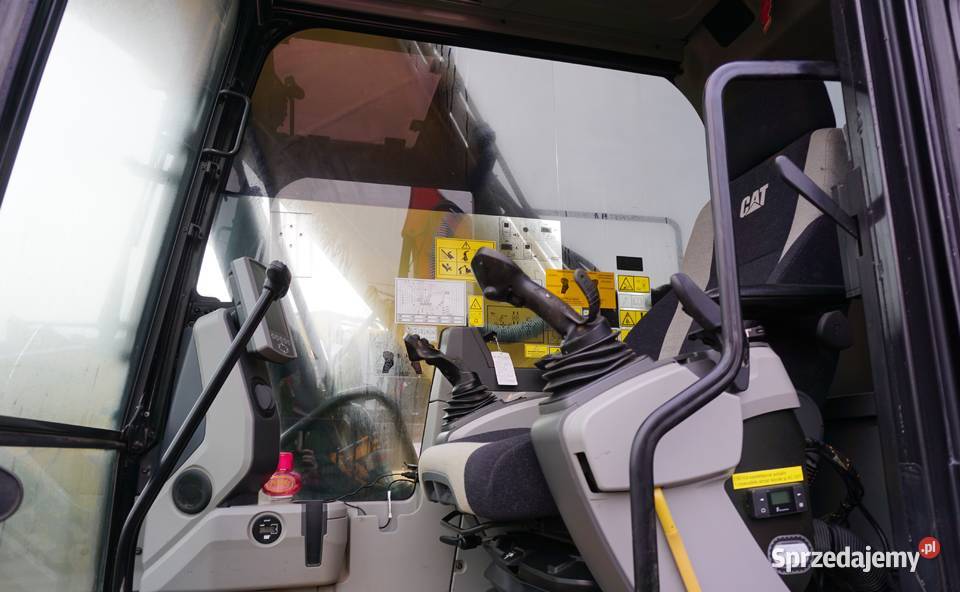 Koparka gąsienicowa CAT 320 FL 2017 Jeziorko