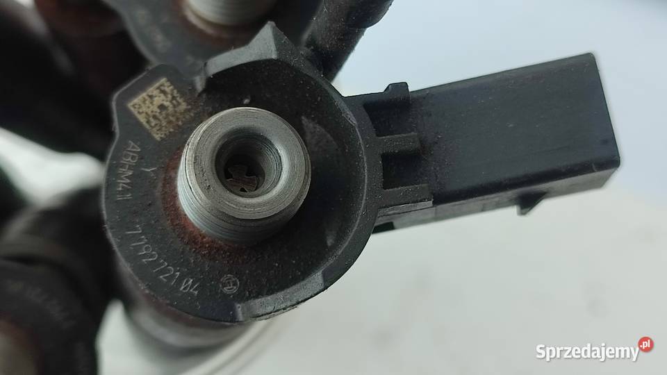 WTRYSKIWACZ WTRYSK WTRYSKI BMW E60 E53 E46 20D osobowe Włoszczowa