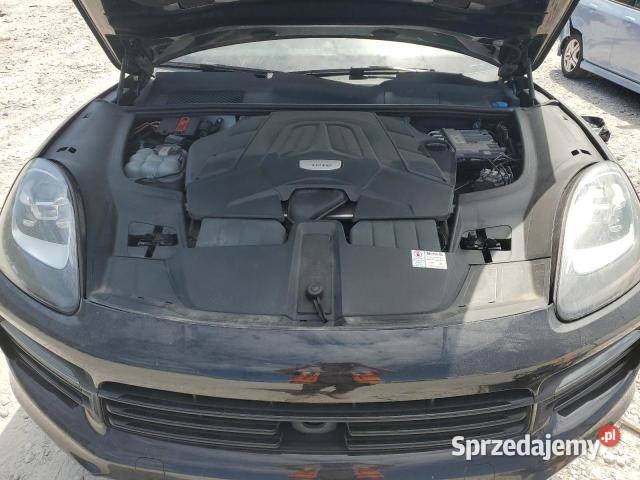 PORSCHE CAYENNE produkcji 2019 z USA Warszawa