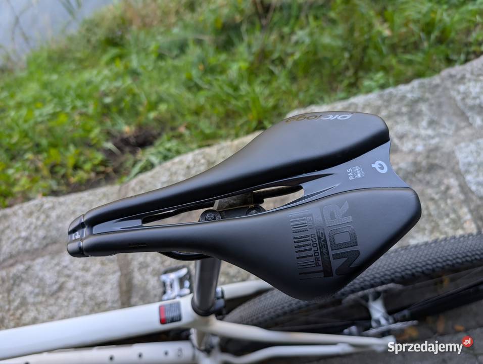 Rower gravelowy Felt Breed 30 GRX 54M DT Swiss Rowery i akcesoria