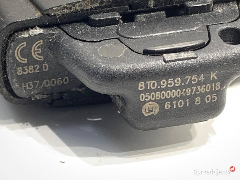 KLUCZYK PILOT AUDI A4 B8 8T0959754K 0715 PILOT podkarpackie sprzedam