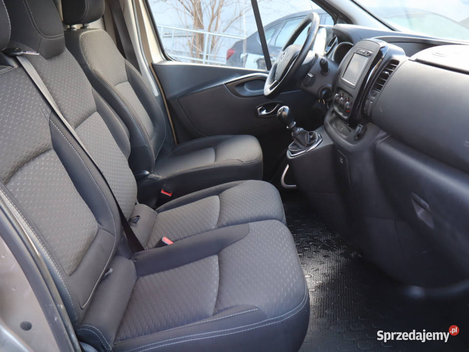 Opel Vivaro 16 BiCDTI komputer pokładowy Katowice