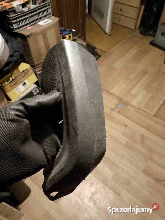 Mercedes W124 listwa dolna progowa listwy Skarżysko-Kamienna sprzedam