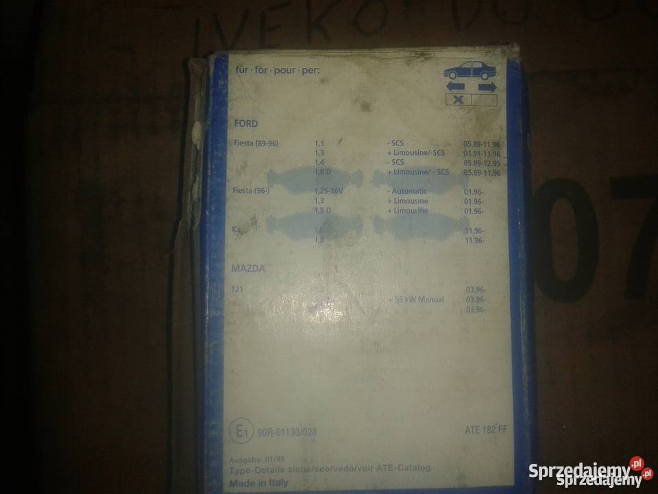 klocki Ford fiesta 89 96r Mazda 121 396r Tanio łódzkie Ozorków sprzedam