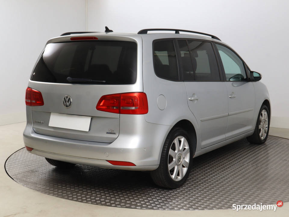 VW Touran 16 TDI srebrny Samochody osobowe Bielany Wrocławskie sprzedam
