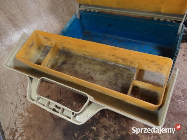 plastikowa skrzynka narzędziowa Pneumant MZ AWO Żary