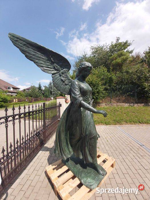 Rzeźba z brązu Anioł replika z Central Parku Szczecin
