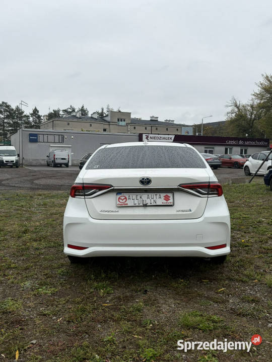Toyota Corolla Toyota Corolla E21 18hybrid gaz światła przeciwmgielne Lublin sprzedam