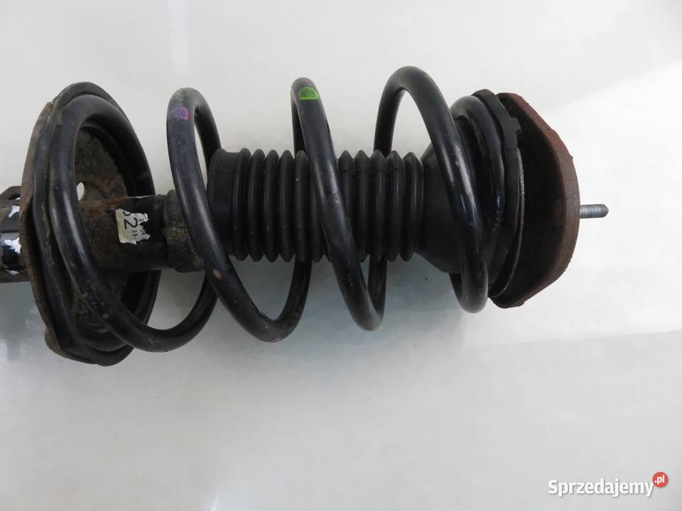 MCPERSON PRAWY PRZEDNI TOYOTA COROLLA E12 20 D4D sprzedam