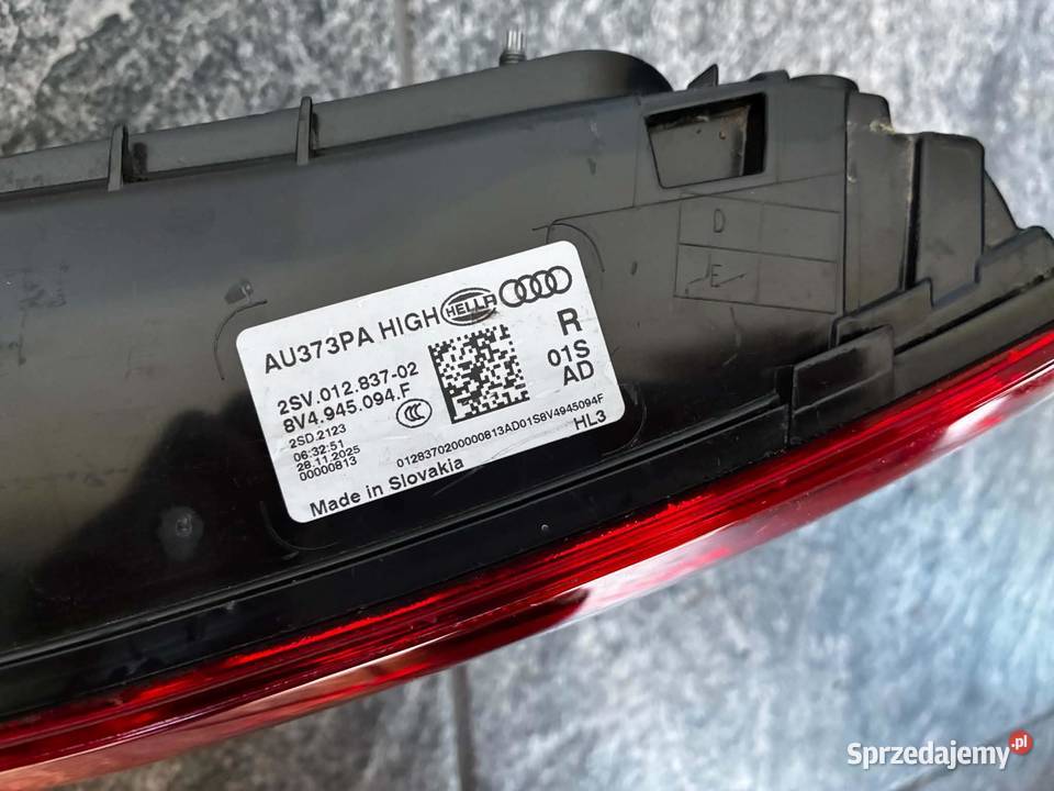 Lampa Tylna Prawa LED Audi A3 8V Sportback HELLA osobowe śląskie Żywiec