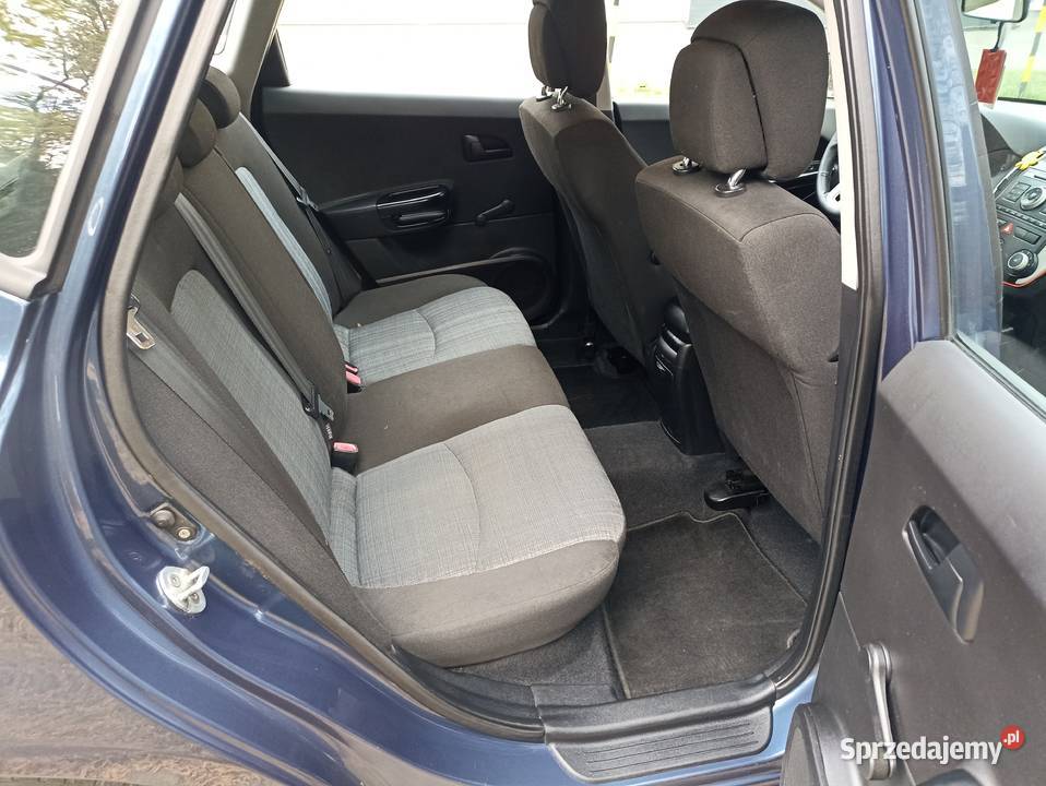 Kia Ceed 16 116 Crdi Kombi 2010 nowe opony Legionowo