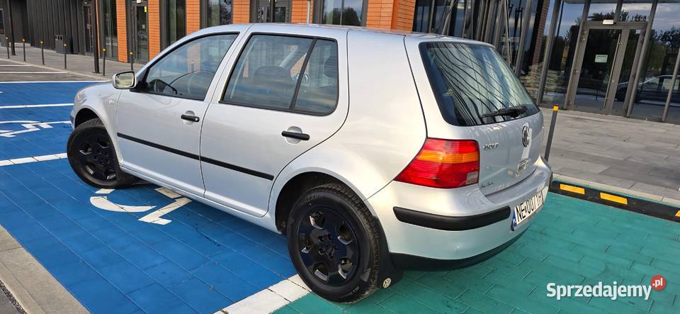Volkswagen Golf IV 16 102 5 DRZWI Super Stan 102KM Elbląg sprzedam