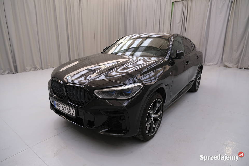 BMW X6 2022 2993 ccm 340 340KM