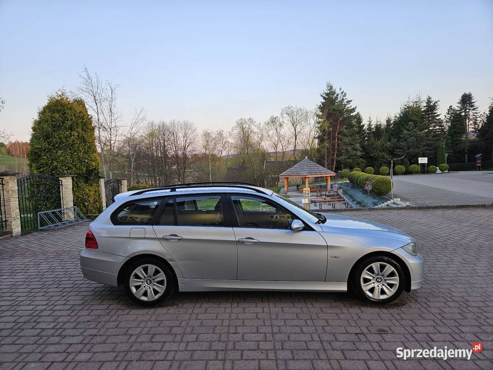 BMW E91 2008r 20D 143 Ksenony Grzane Fotele Stan