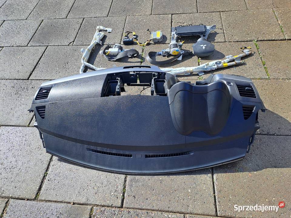 Mitsubishi Lancer VIII Sportback deska Rok produkcji 2009 Jastrzębie-Zdrój