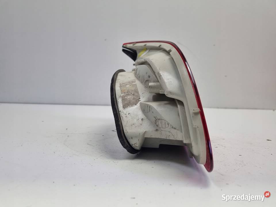 Opel Astra IV J TYLNIA TYLNA LAMPA PRAWA prawy lubelskie Janów