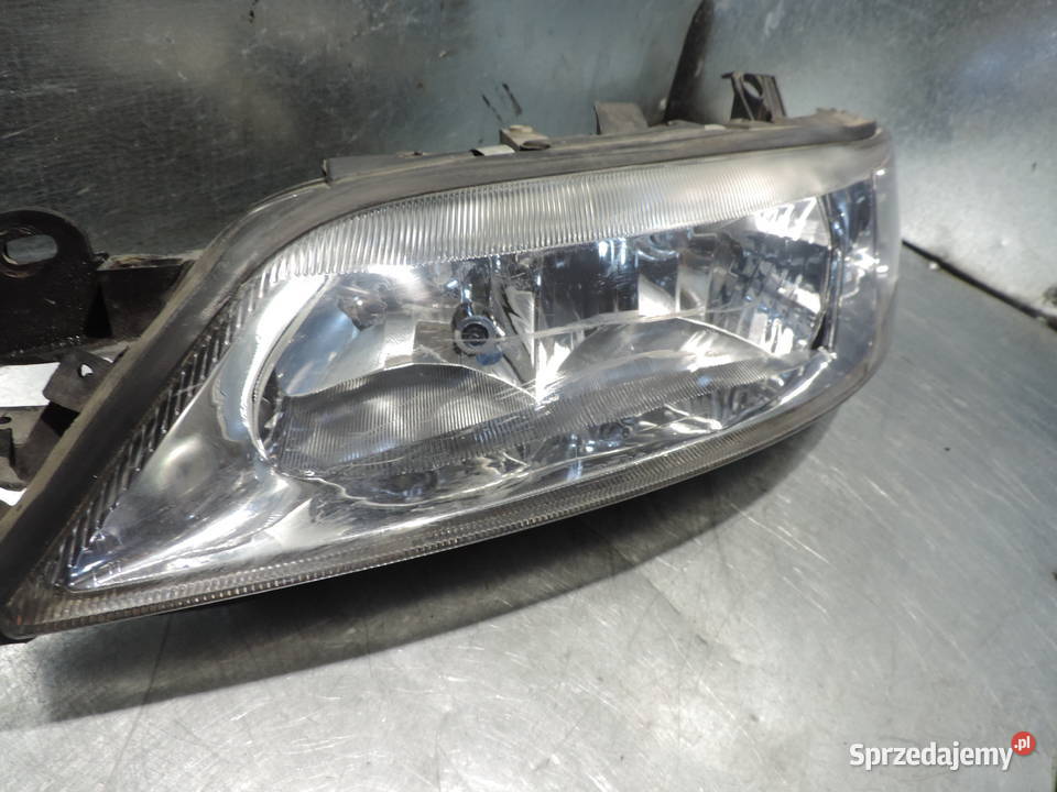 LAMPA LEWA PRZEDNIA OPEL VECTRA B LIFT małopolskie Nowy Sącz