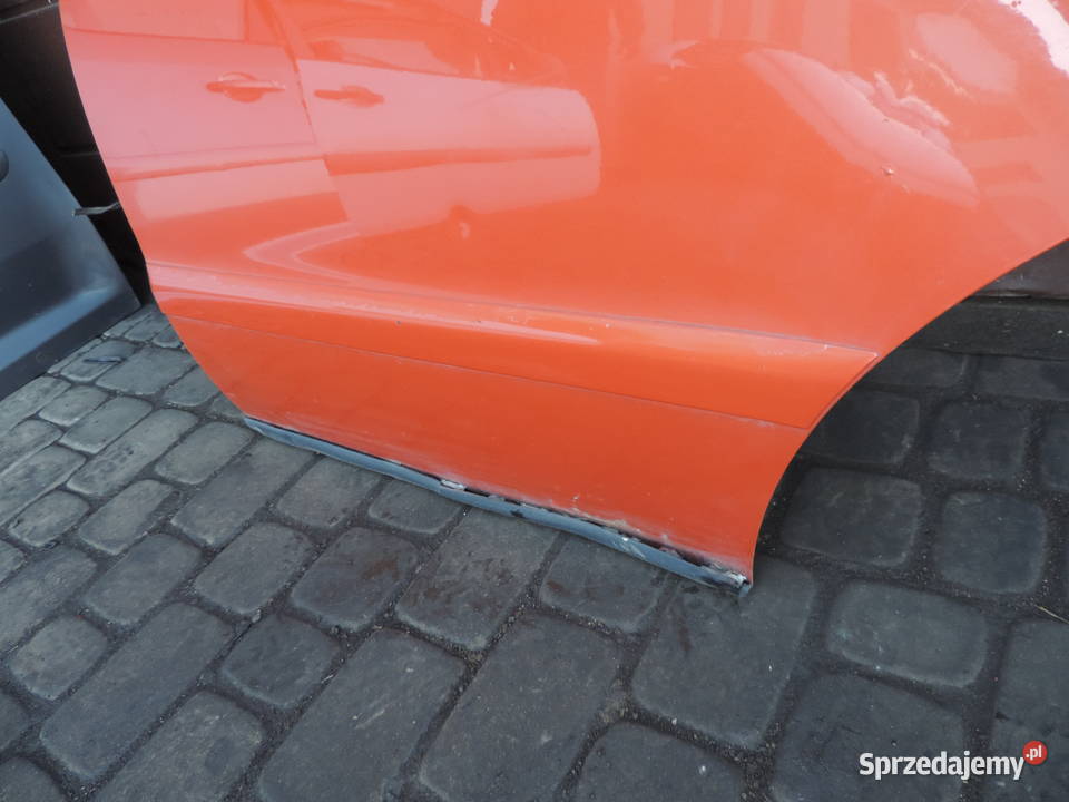 AUDI A4 B5 FL KOMBI DRZWI LEWE TYLNE