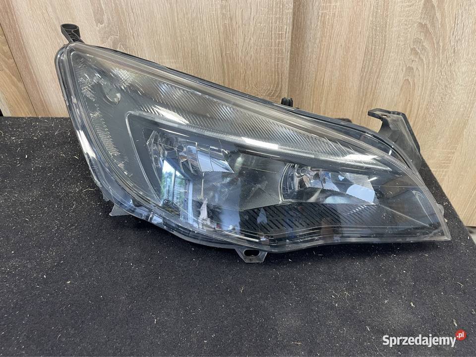 Opel Astra J reflektor Led prawy przód osobowe Kozubszczyzna