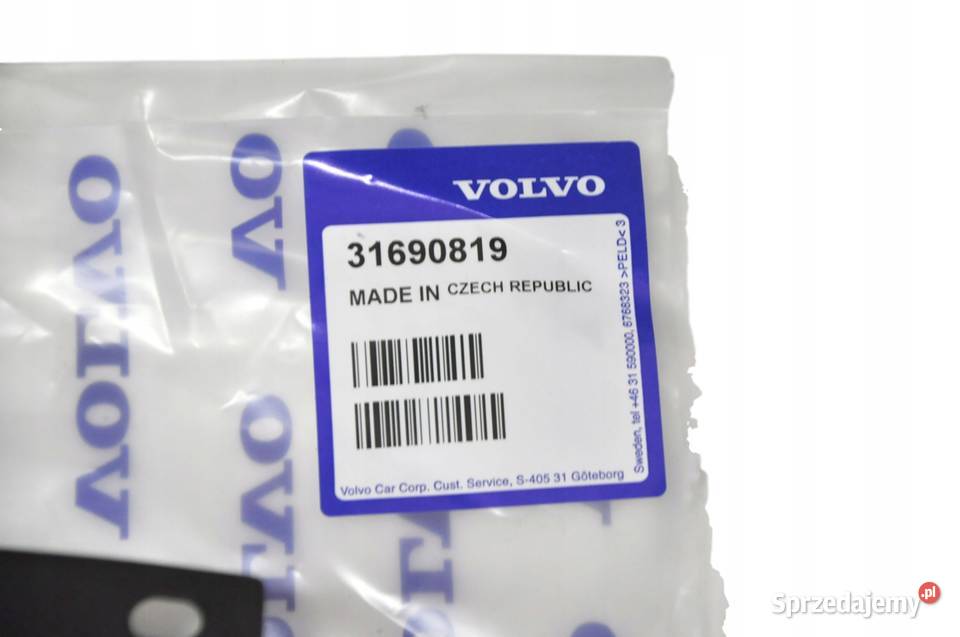 VOLVO XC40 gorny wlot na pas kierownica