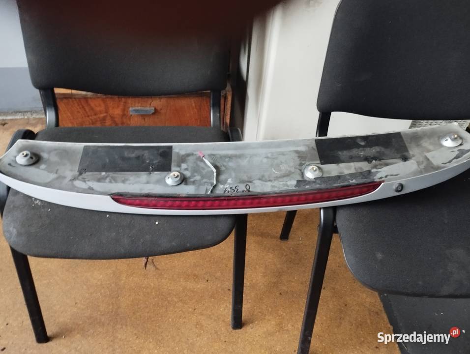 Daszek na klapę bagażnika BMW E46 Klapy bagażnika Kraków