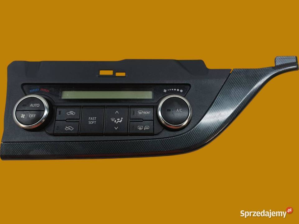 PANEL NAWIEWU 5590002390 6993L37B Toyota Auris świętokrzyskie