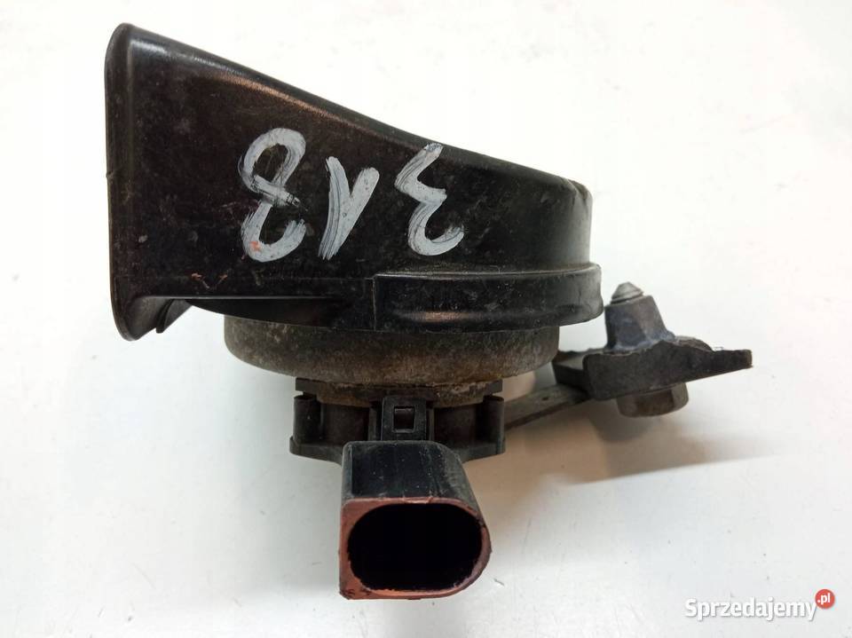 KLAKSON 5Q0951221 Skoda Superb III 2015 osobowe Wyposażenie elektryczne sprzedam