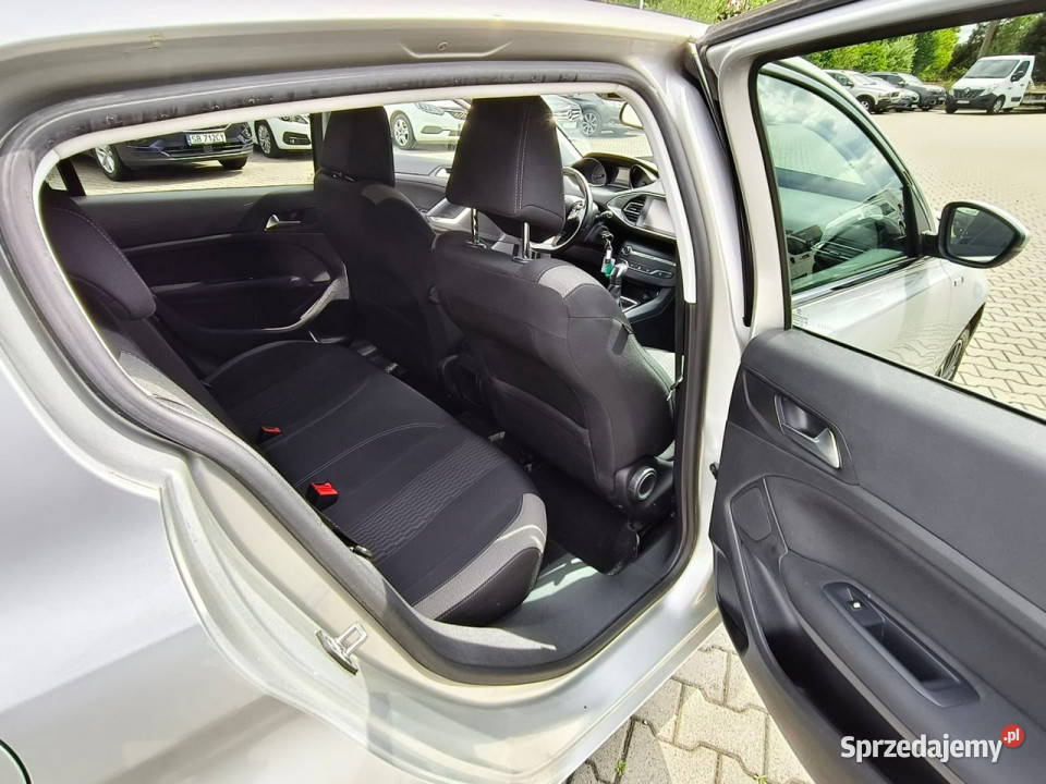 Peugeot 308 12 benzyna 110 tablet ledy tempomat 4/5 Kęty