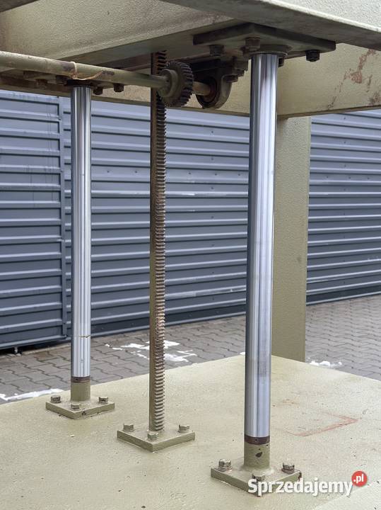 Prasa półkowa hydrauliczna BAIONI 2500x1200 mm lubelskie Łabuńki Pierwsze