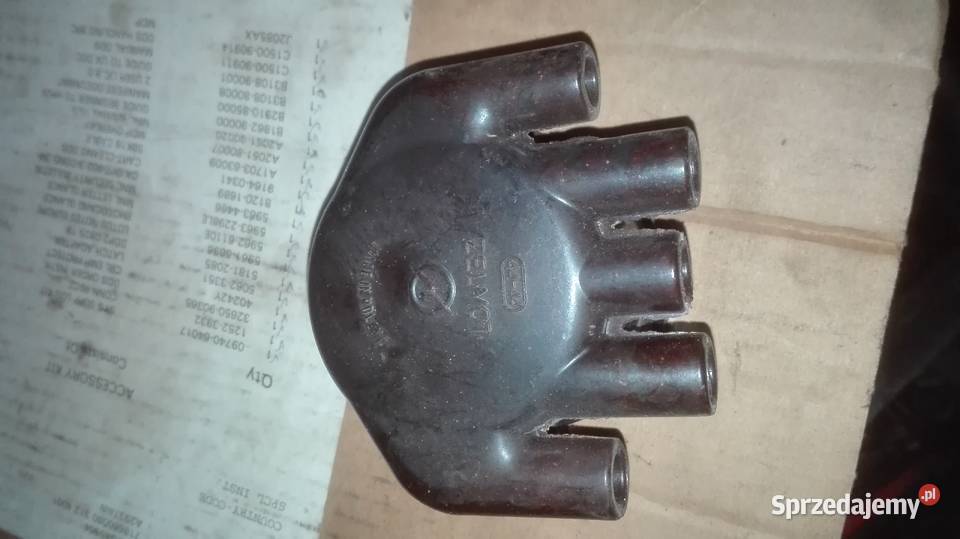 Kopułka aparatu zapłonowego Żuk boczna dostawcze