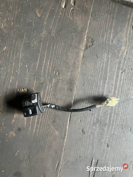 Przełączniki Yamaha Booster 8 pinowe małopolskie sprzedam